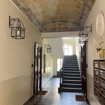 Appartamento Su Cortile Magico Turin Bagian luar foto