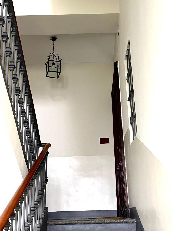 Appartamento Su Cortile Magico Turin Bagian luar foto