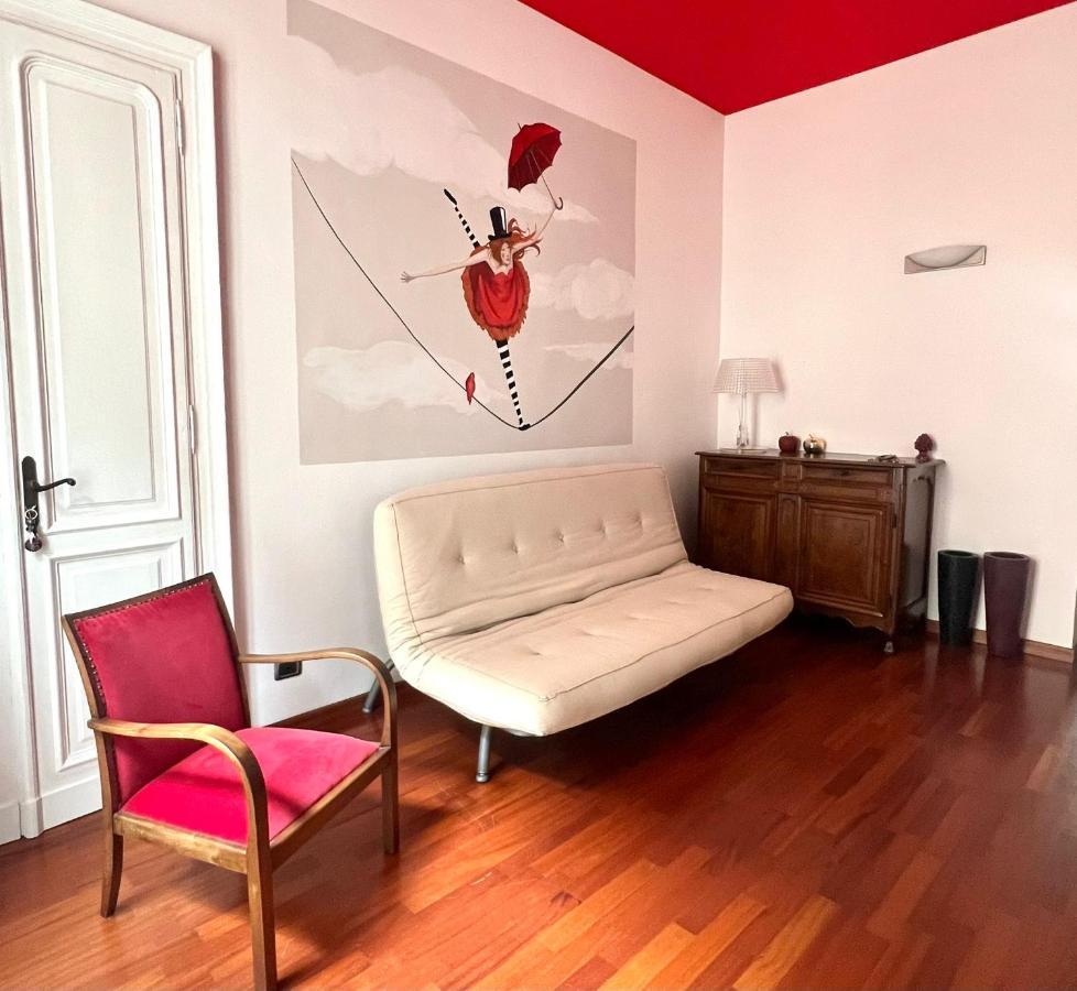 Appartamento Su Cortile Magico Turin Bagian luar foto